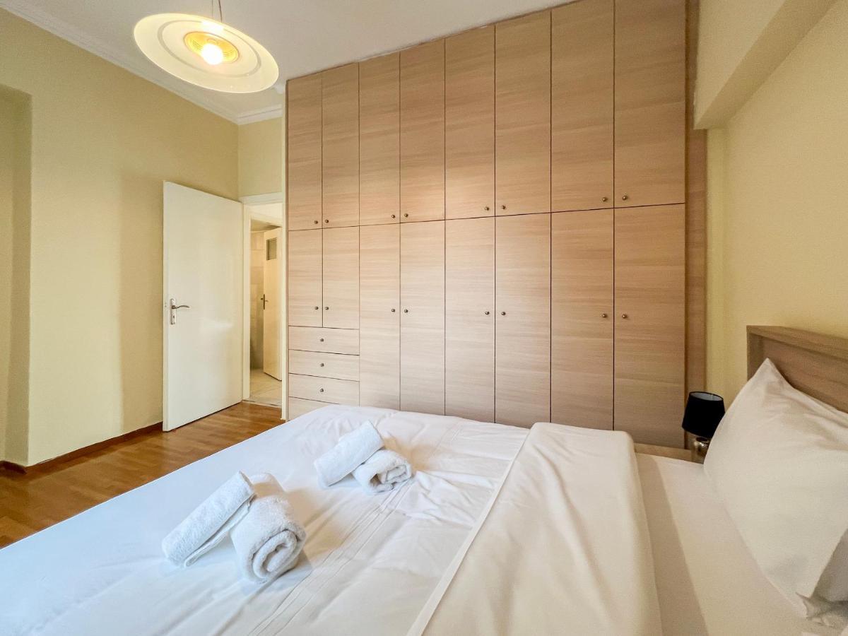 Chiou Spacious 90Sqm Apt In Athen Exterior foto